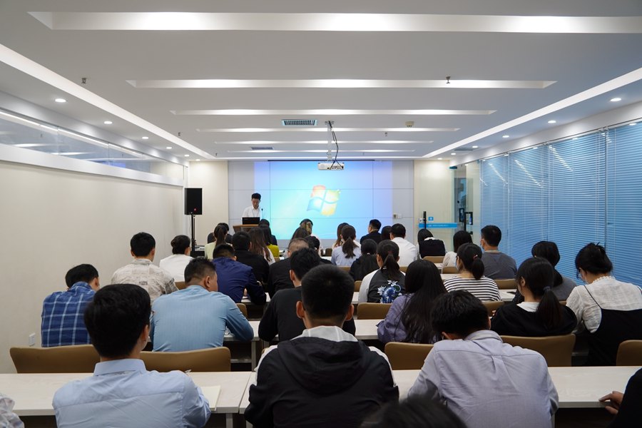 多多28“四表三小组”管理制度正式实施